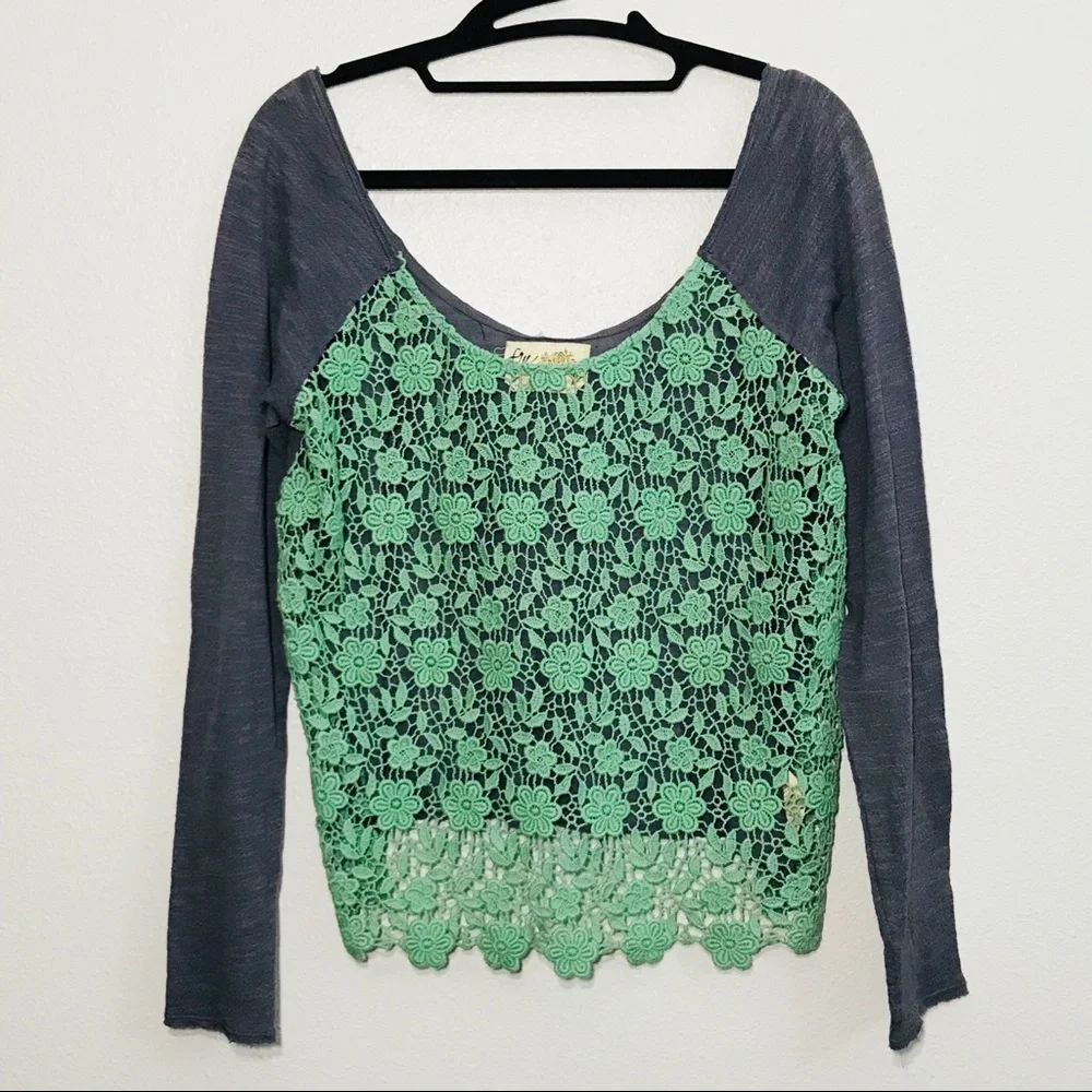 | Free People | Floral Crochet Lace Front Top Boho